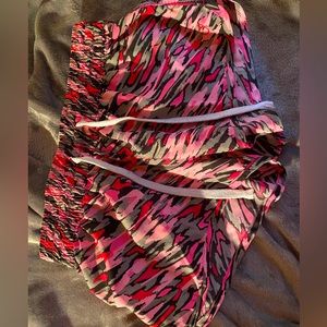 the brand is Op , size 3-5 S/CH